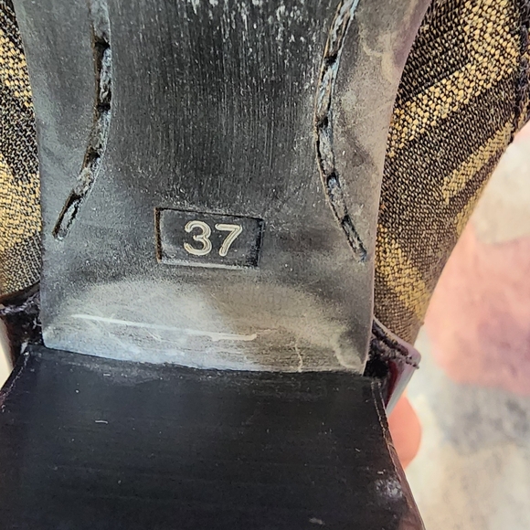 Fendi Zucca canvas and patent leather boots - Picture 6 of 6